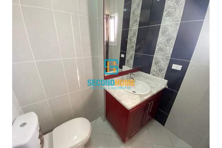 studio-for-sale-in-lincom-building-ready-to-move-350,000 le-furnished00003_6bb23_lg.jpg